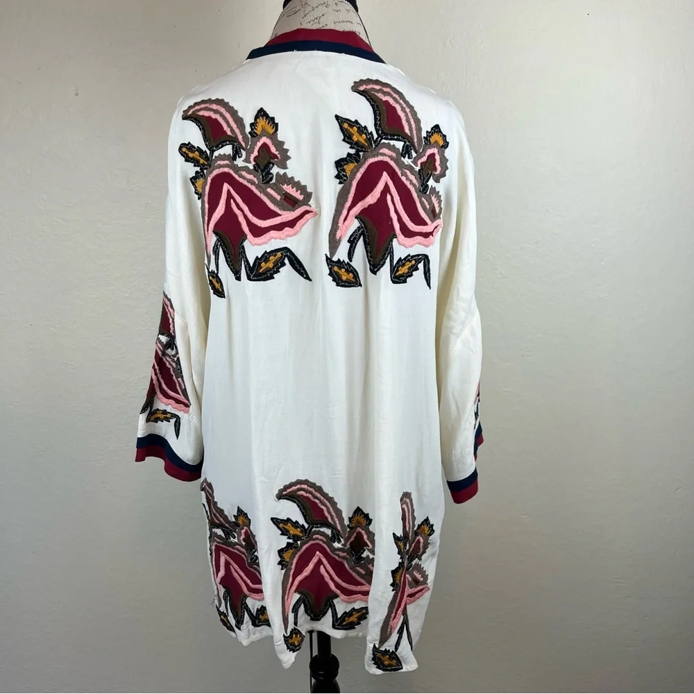 Anthro-Parodise- kimono style jacket with flower embroidery-Woman’s One size - Picture 14 of 14